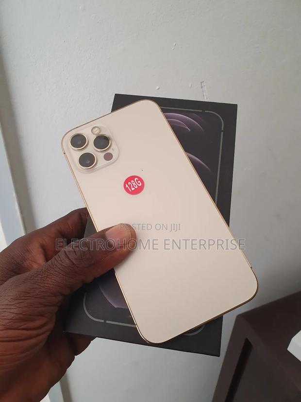 New Apple iPhone 12 Pro 128 GB Gold photo 2
