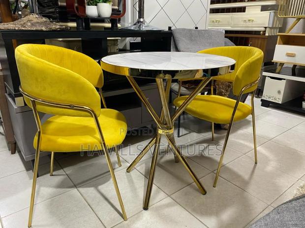 Restaurant Table With Chairs · Photo 2