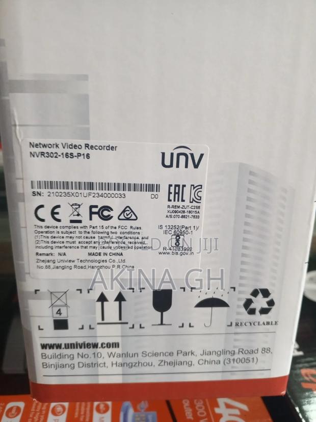 Uniview Unv 16ch Poe NVR Nvr302-16s-P16 · Photo 4