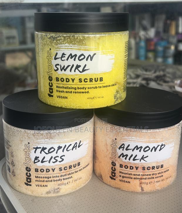 Face Facts Body Scrub · Photo 4