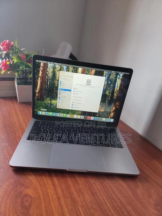 Laptop Apple MacBook Pro 2018 16GB Intel Core I5 SSD 512GB photo 5