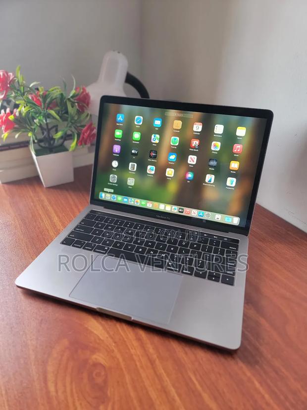 Laptop Apple MacBook Pro 2018 16GB Intel Core I5 SSD 512GB photo 6
