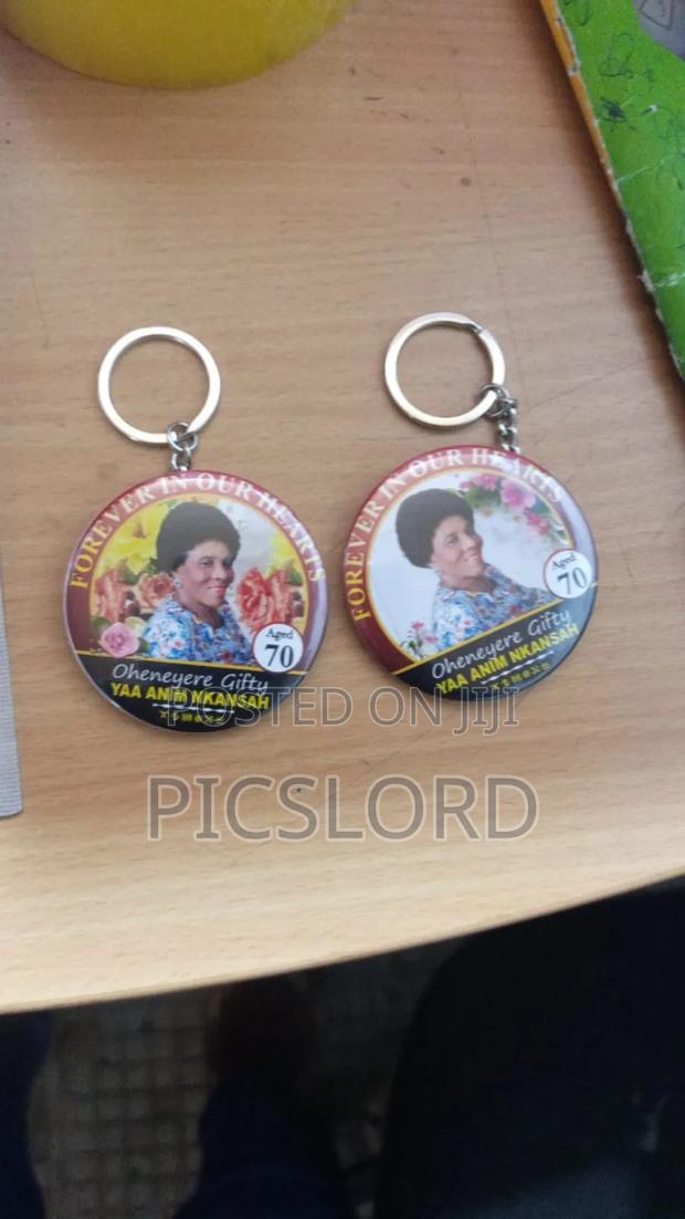 Creast Keyholder · Photo 2