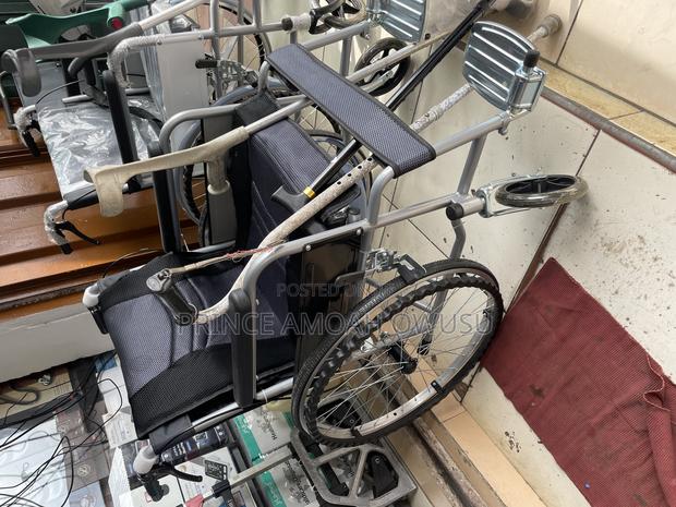 German Original Standard Wheelchair · Photo 4