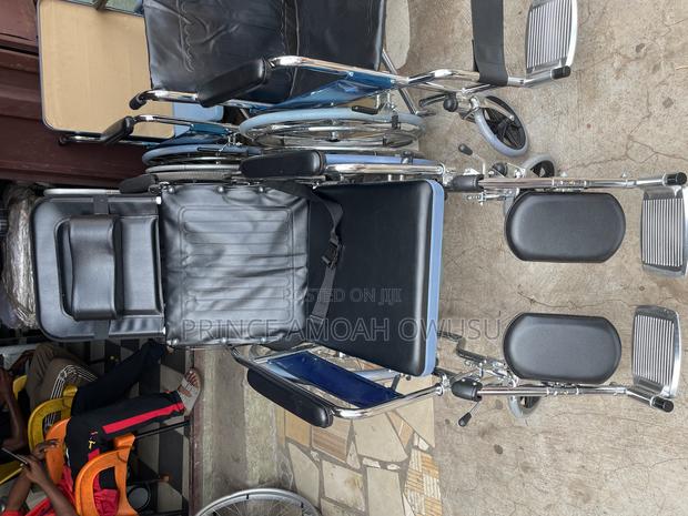 Commode Wheelchairs With Recliner · Photo 4