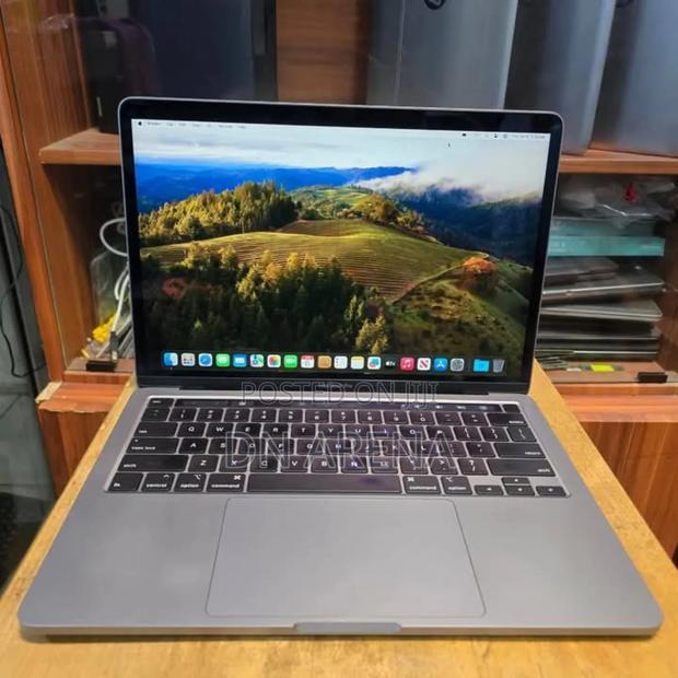 Laptop Apple MacBook Pro 2020 16GB Intel Core I5 SSD 1T