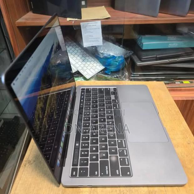 Laptop Apple MacBook Pro 2020 16GB Intel Core I5 SSD 1T photo 2