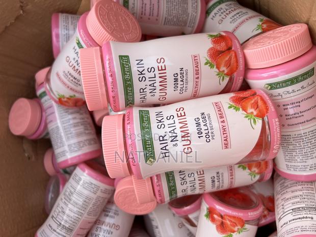 Biotin Gummies(Strawberry Flavored) · Photo 1