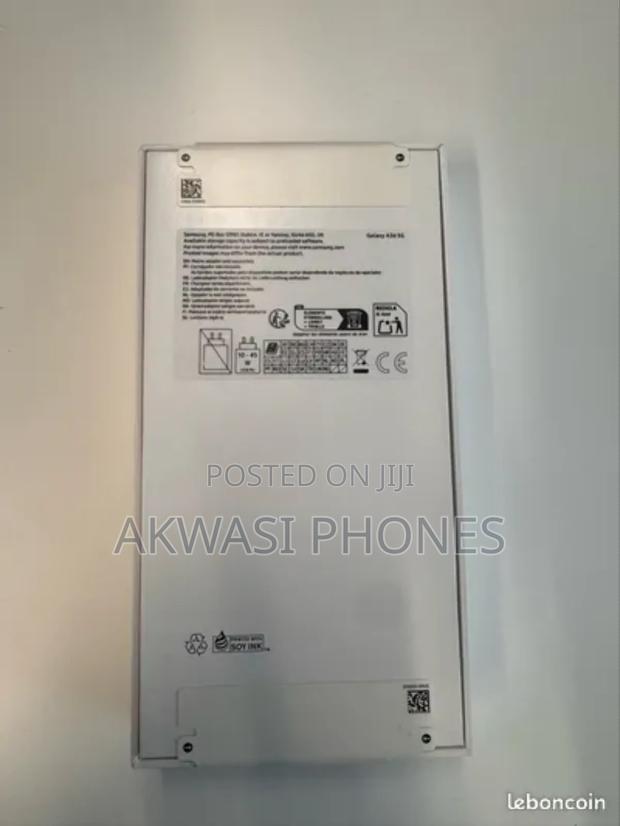 New Samsung Galaxy A36 256 GB Black photo 2