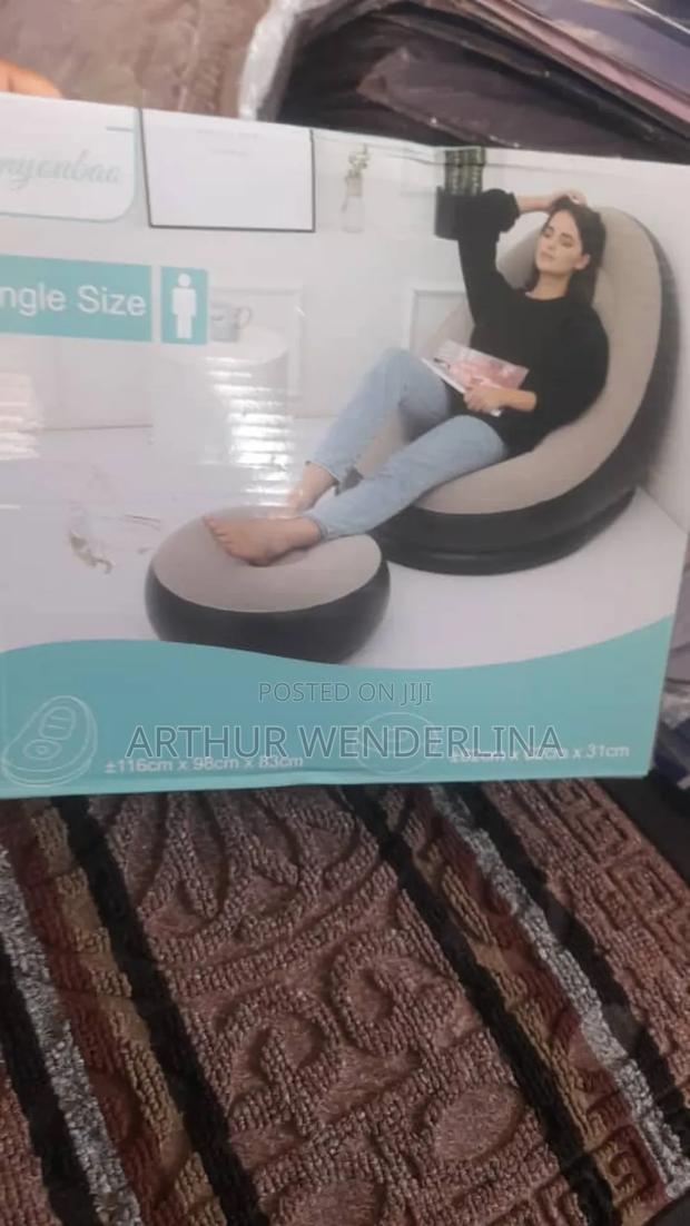 Relaxing Pump Chair · Photo 3