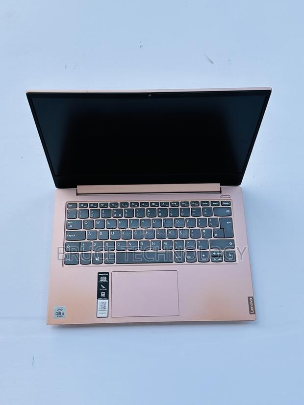 Laptop Lenovo IdeaPad S340 8GB Intel Core i5 SSD 256GB photo 2