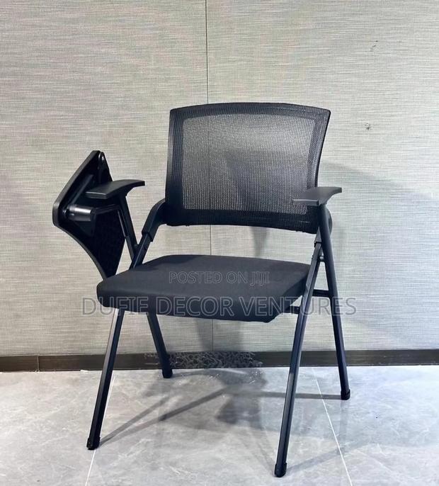 Student Chair · Photo 1