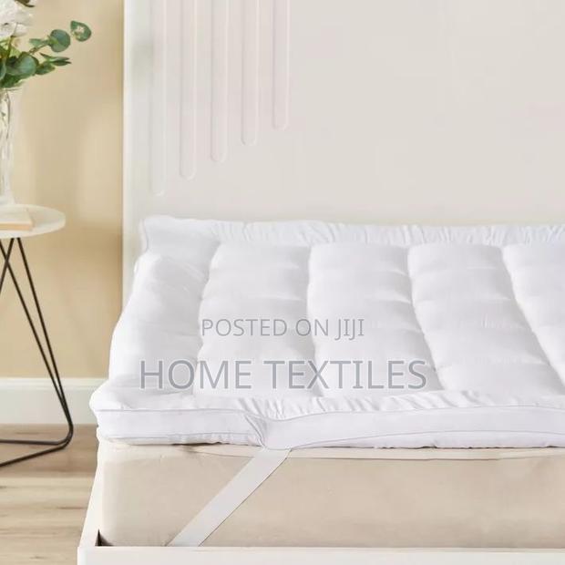 Mattress Topper For King Size And Queen Size Mattresses · Photo 2