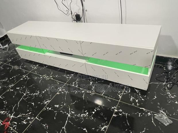 The Latest High Gloss Tv Stand in White With Led Lighting