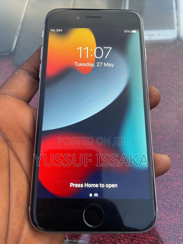 Apple iPhone 6s 64 GB Silver photo 2