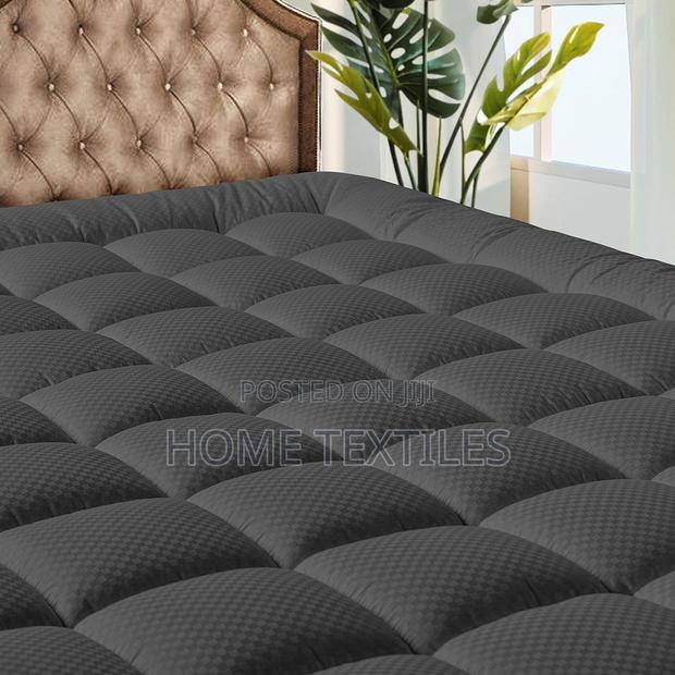 Grey and White Mattress Toppers for King and Queen Size Beds · Photo 2