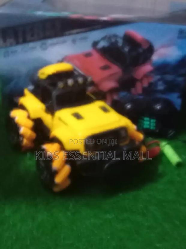 Remote Control Car · Photo 2