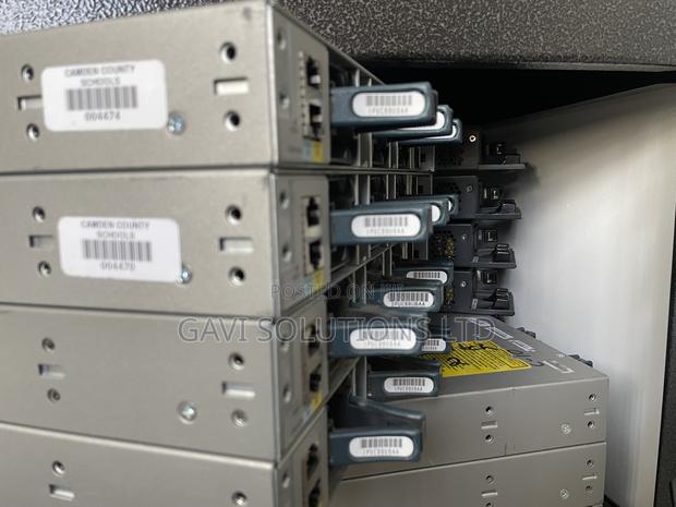 Cisco Catalyst 3850 48p Poe+ photo 4