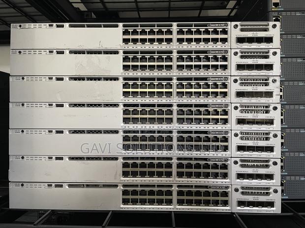 Cisco Catalyst 3850 24ports Poe+ photo 3