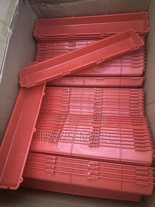 Flip Top Feeders photo 2