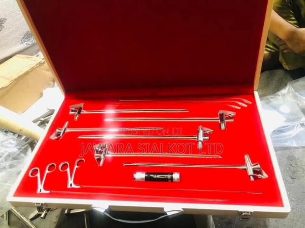 Rigid Bronchoscope Set With Fiberoptic Light STR Forceps · Photo 2