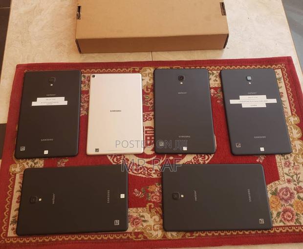 Samsung Galaxy Tab A8 10.5 2021 32 GB Black photo 2