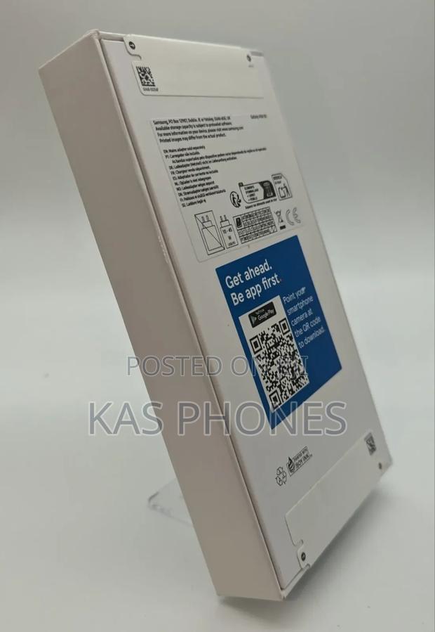 New Samsung Galaxy A56 256 GB Black photo 2