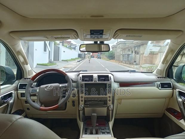 Lexus GX 2011 Burgundy photo 4