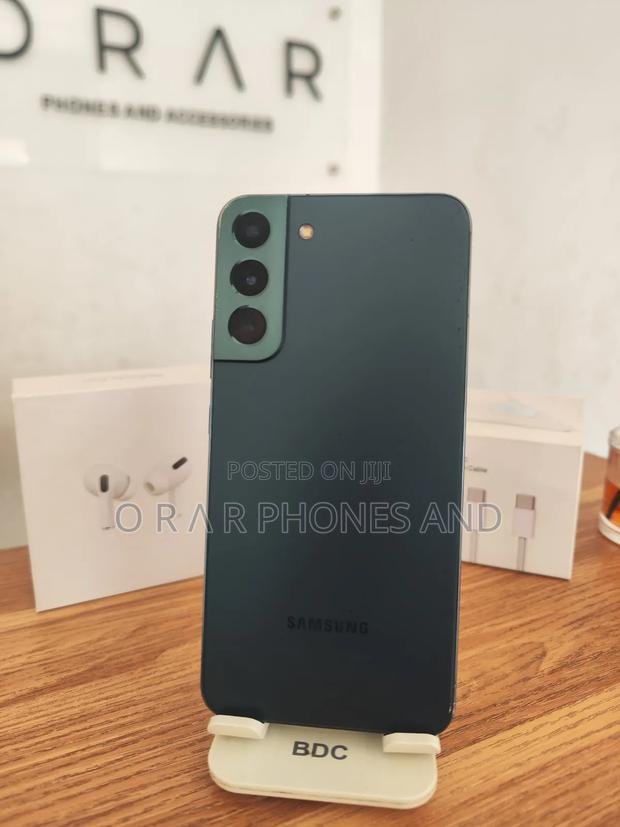 Samsung Galaxy S22+ 5G 256 GB Green photo 2