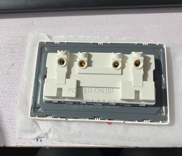 Panda Swtich And Socket · Photo 4