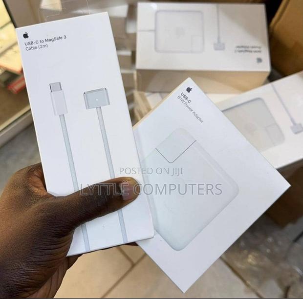 Original Macbook M3 Charger · Photo 2