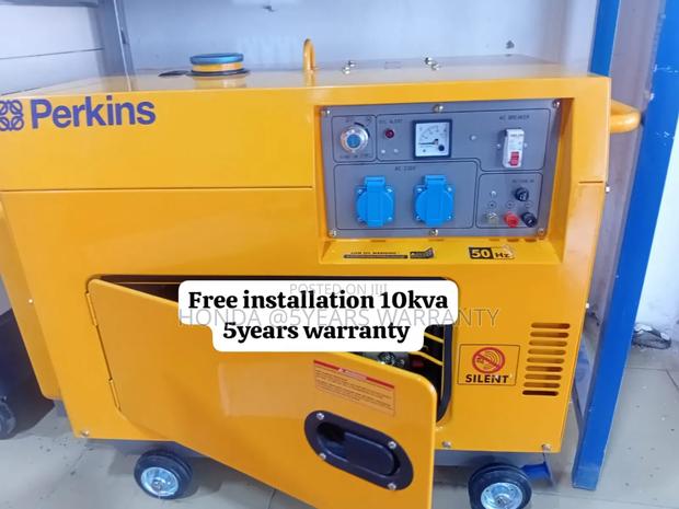 Core Materials Perkins 10kva 13000watt Diesel Generator · Photo 2