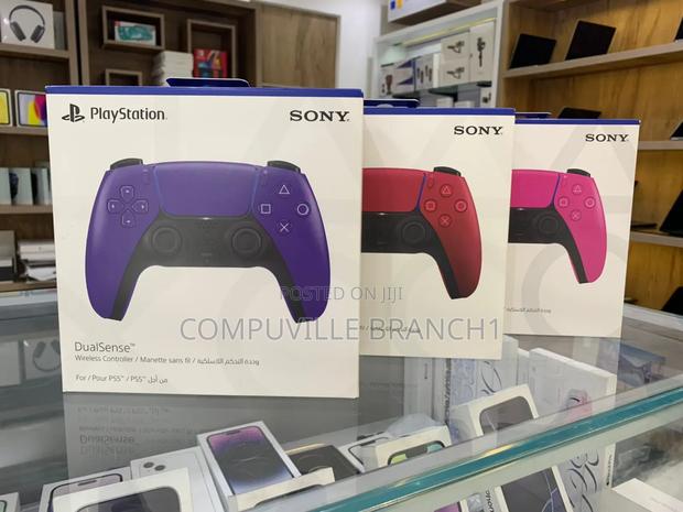 Sony Ps5 Dual Sense Controller · Photo 3