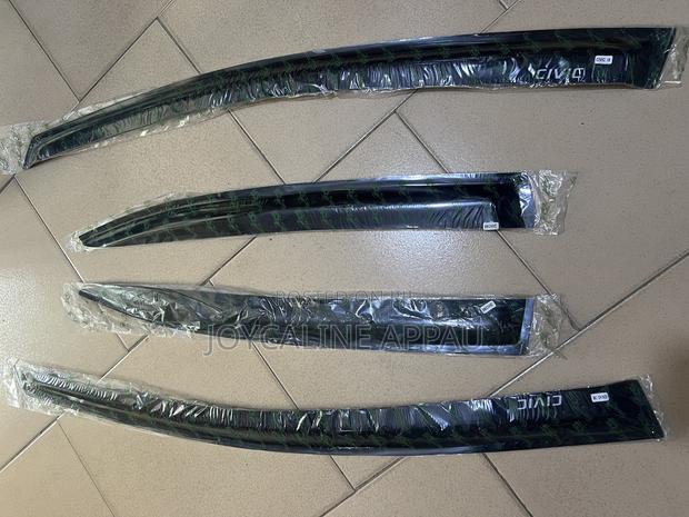 Honda Civic Window Door Shade /Rain Guard 2008 to 2012 photo 2