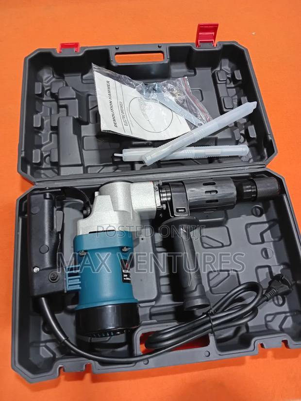 Demolition Hammer 220v 50/60hz 1100w Highimpact · Photo 2