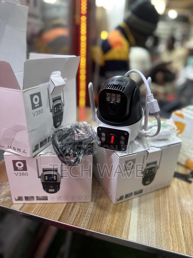 Dual Lens Smart CCTV Camera photo 6