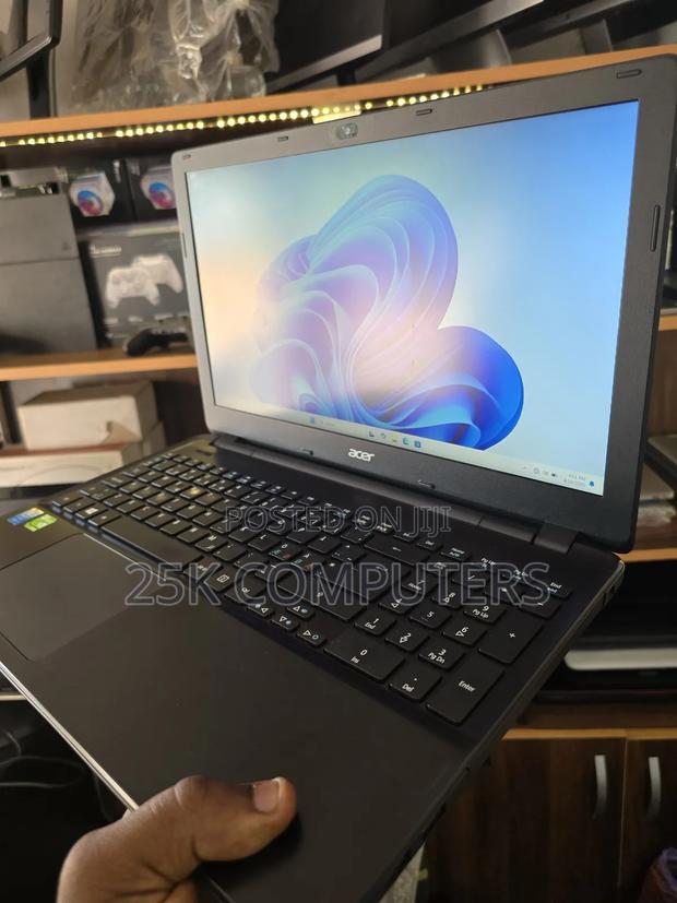 Laptop Acer 8GB Intel Core i7 SSD 256GB photo 4