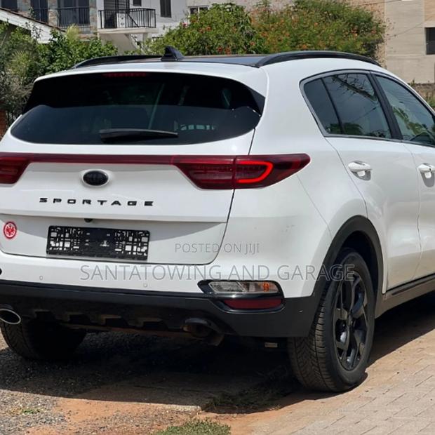 Kia Sportage 2021 White
