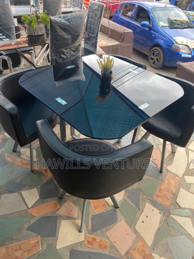 Beautiful Dining Hall Set · Photo 2