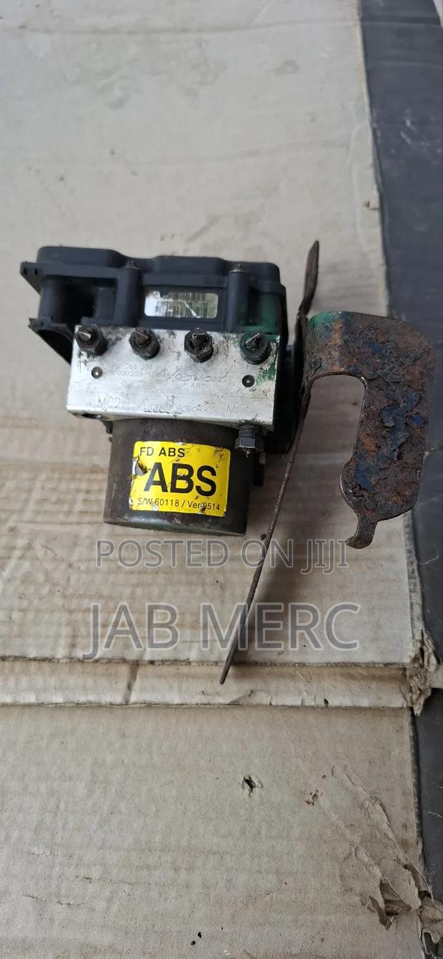 Hyundai Abs Motor for Elantra Touring Excellent Home Used photo 3