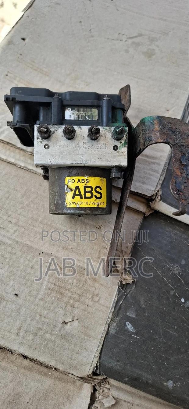 Hyundai Abs Motor for Elantra Touring Excellent Home Used photo 5