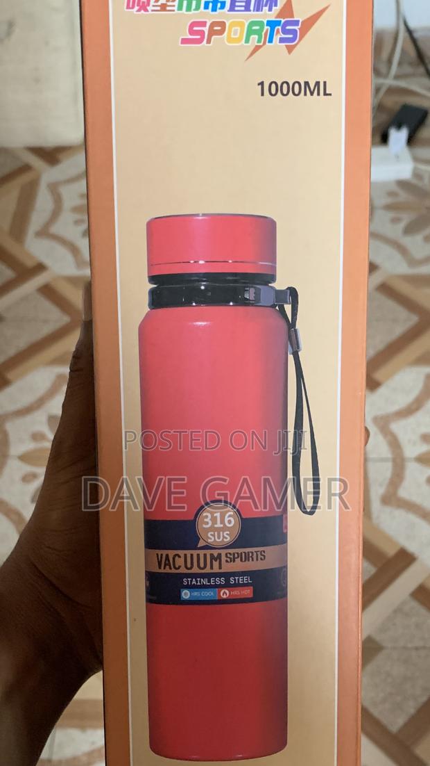 Vacuum Flask With Temperature Readings photo 2