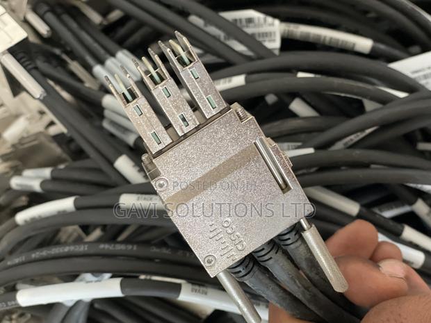 Cisco Stacking Cables photo 2