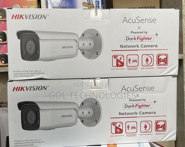 Hikvision Acusense Ip Camera 4mp Strob Light and Au · Photo 3