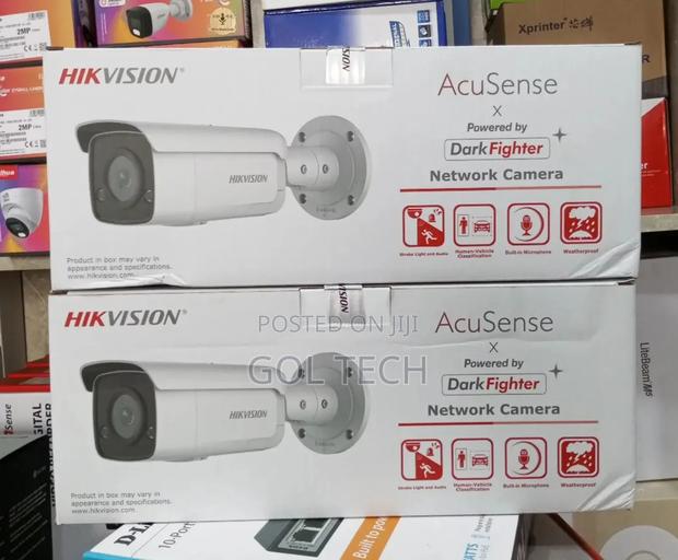 Hikvision Acusense Ip Camera 4mp Strobe Light and Audio · Photo 3