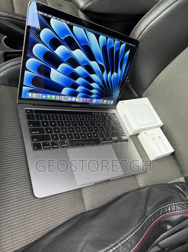 Laptop Apple MacBook Pro 2020 8GB Intel Core I5 SSD 256GB photo 3