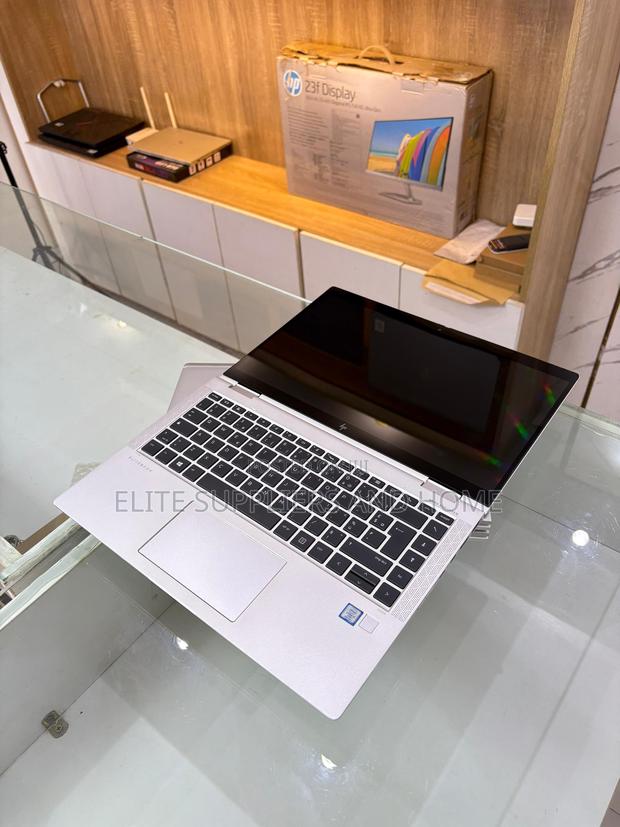 Laptop HP EliteBook 1040 G6 16GB Intel Core I7 SSD 256GB · Photo 3
