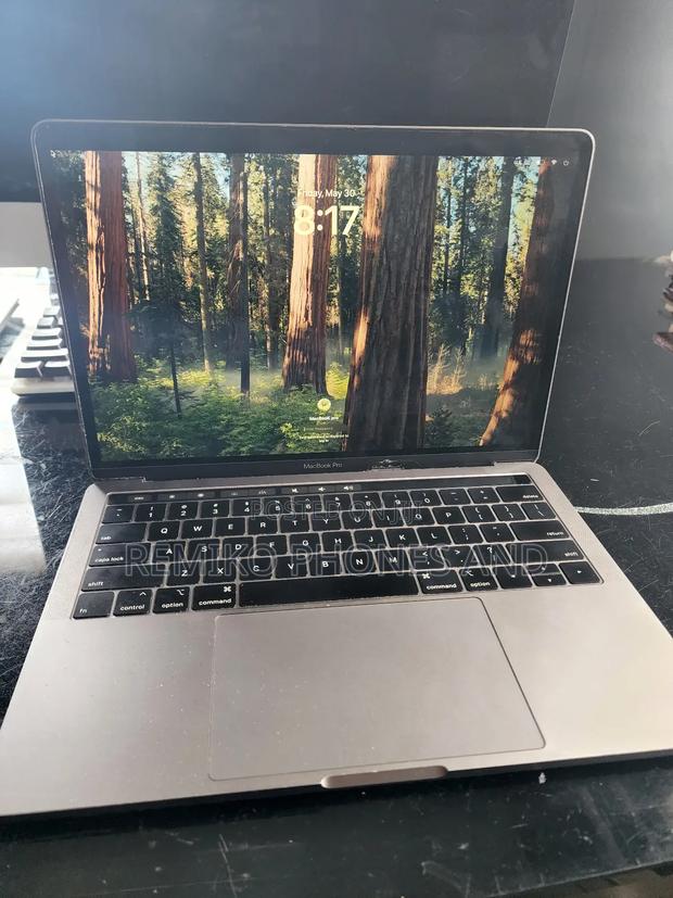 Laptop Apple MacBook Pro 2018 16GB Intel Core I7 SSD 512GB · Photo 4