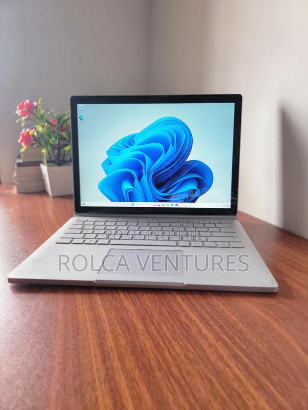 Laptop Microsoft Surface Book 2 8GB Intel Core I7 SSD 256GB