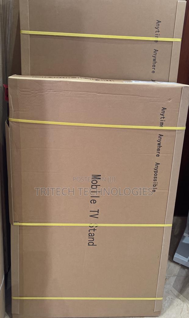 Dahua Smart Interactive Whiteboard Mobile Stand 65” and 75” · Photo 4